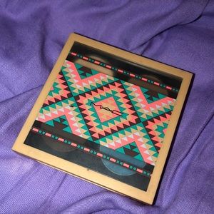 Mac cosmetics mini pallet